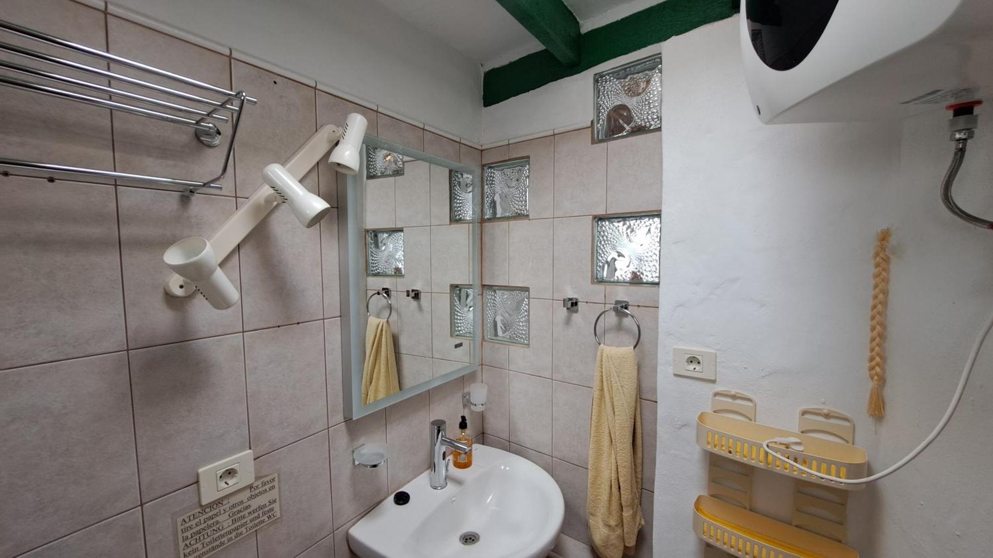 Beautiful 1-Bedroom House 'Oficina' Finca Vistamar Salobre  Εξωτερικό φωτογραφία